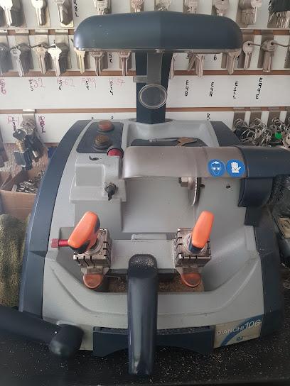 Negocio Cerrajería Y Electricidad Montalvo