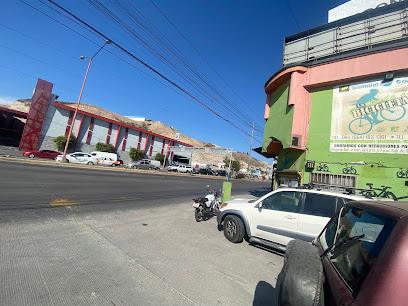 Negocio La Tienda De Bicicletas Y Moto Refacciones